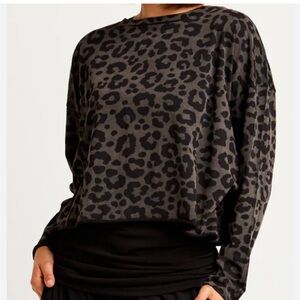 Planet by Lauren G boxy leopard print top